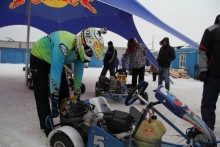 Чемпион по картингу Борис Гарифуллин благодарит за победу брата